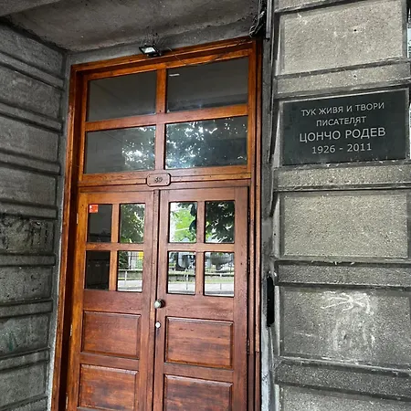 Glarus With Infinity Sea View Apartment