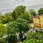 Glarus With Infinity Sea View * Βάρνα