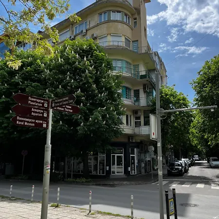 Glarus With Infinity Sea View Appartement