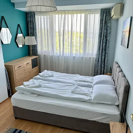 Daire Glarus Wiht Infinity Sea View *