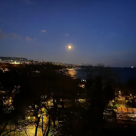 Daire Glarus Wiht Infinity Sea View *
